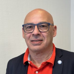 Arturo Fabián Quiñoa - WOW